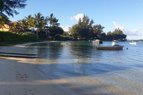 Upmarket, new, stunning 3 bedroom apartment close to the beach!